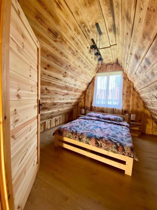 Domki nad Krutynią-prywatne zejście do rzeki