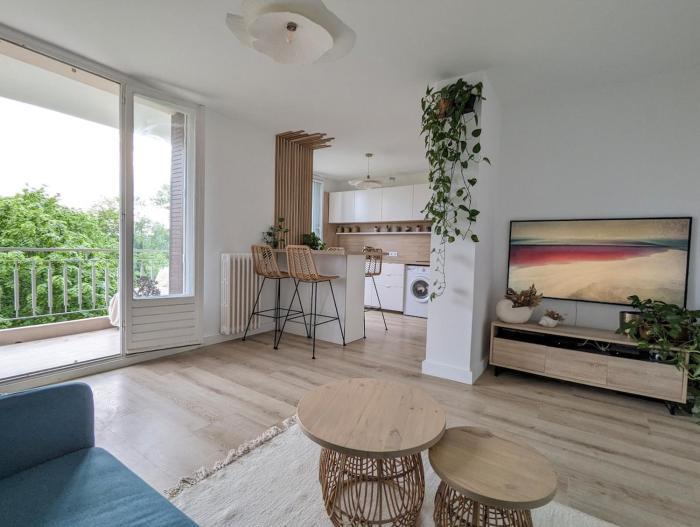 T2 au calme, balcon, proche métro, parking gratuit