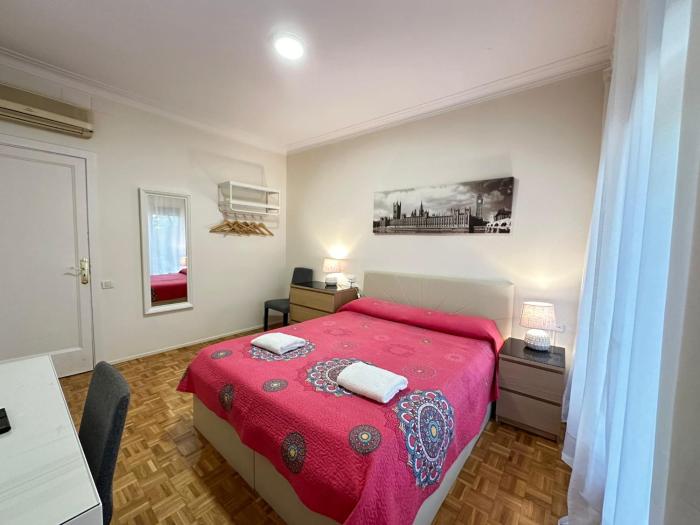 Habitaciones en la calle Villaro