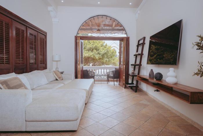 Stunning Terrace Hidden Among Ruins Ofcascoviejo