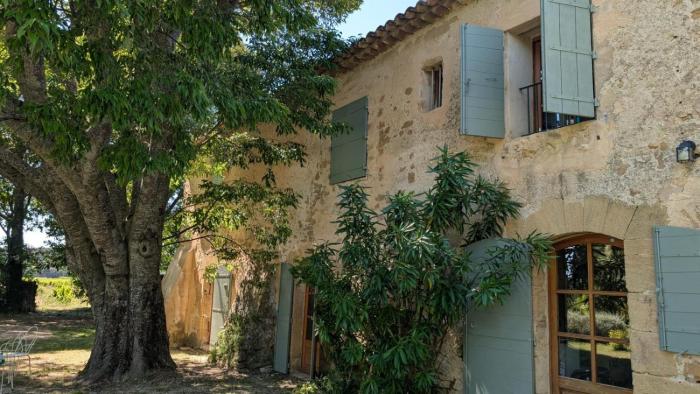 Bastide Neuve au Cœur du Luberon - Piscine Privée