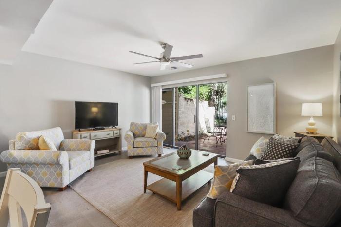 Coastal Charm & Convenience Beach Club Villa Near the Shore