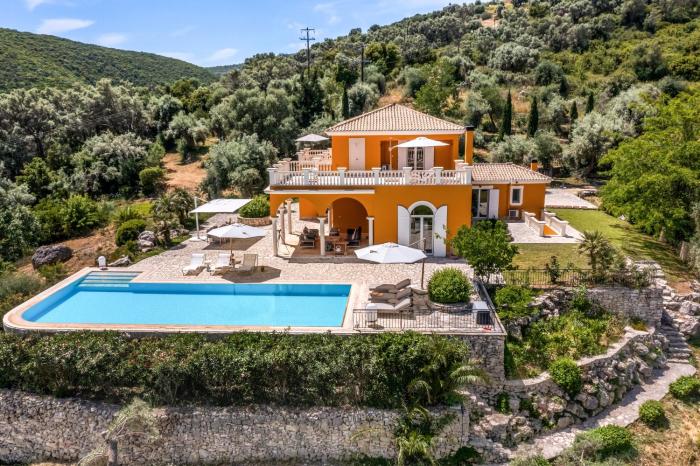 Kronos Estate Lefkada - 5 star luxury