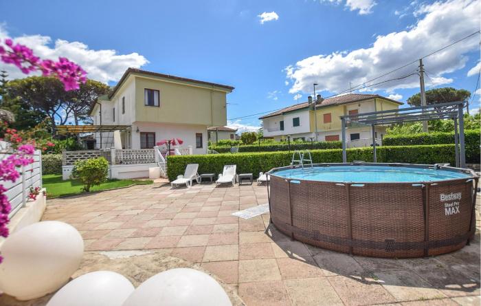 Stunning Home In Capaccio