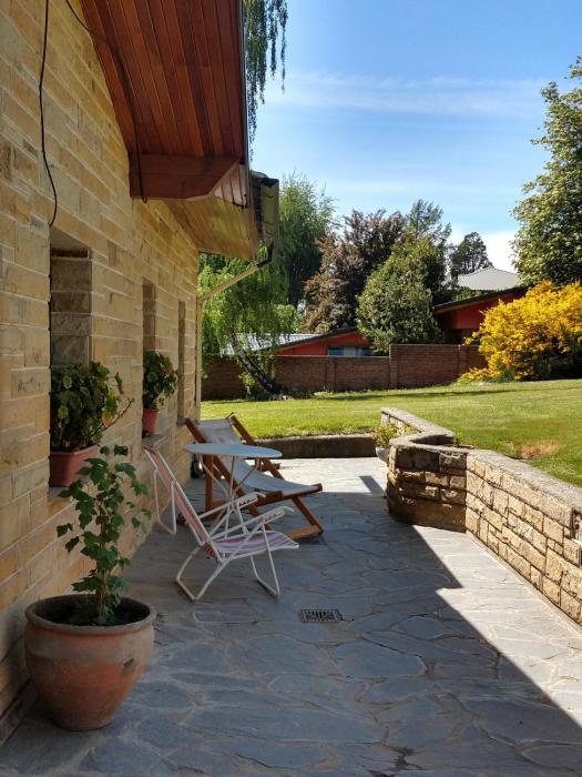 Gran casa sobre av Bustillo