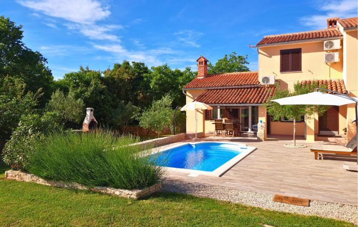 Holiday Home Marcana Filipana