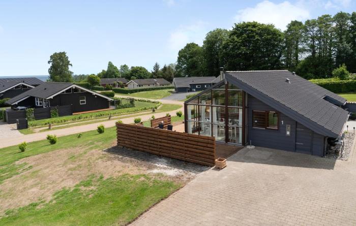 Amazing Home In Sjølund With Wifi