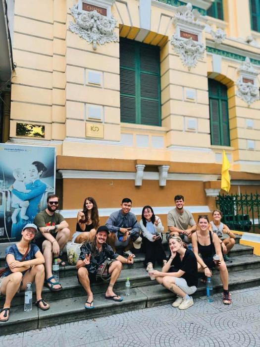 Saigon Authentic Alley Hostel - Local Vibes, City Tours, Cooking Dinner, Evening Streetfood, Free Menu Breakfast, Gym & Rooftop Billiards