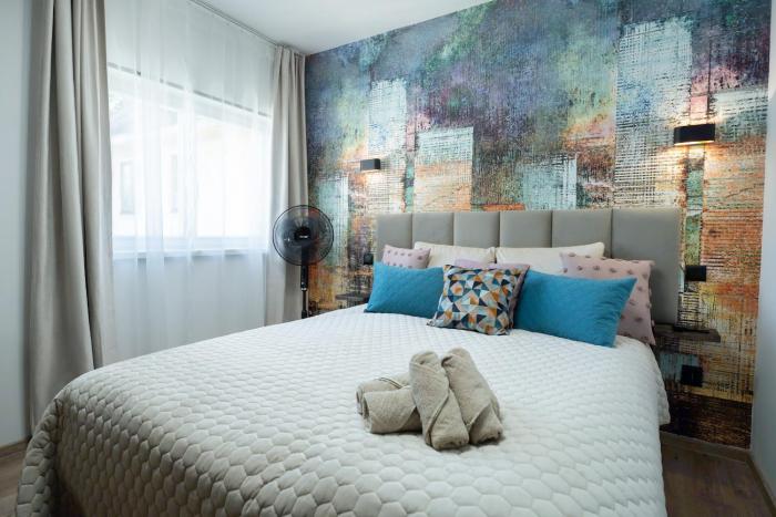 Design Green Garden Apartments with Private Parking & Playground