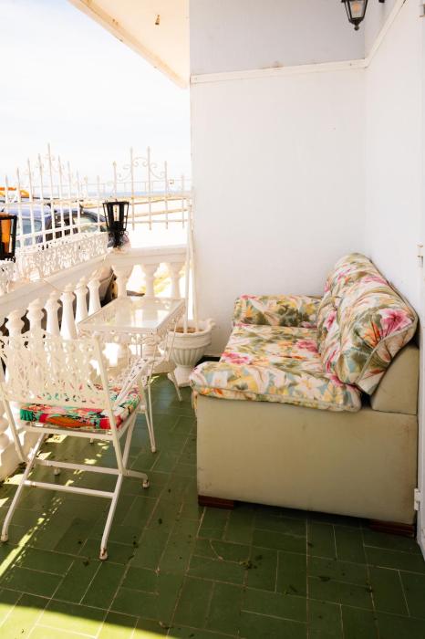 Beachfront Family Escape