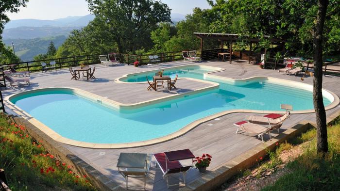 Lodge Holidays - Casa Tartufo