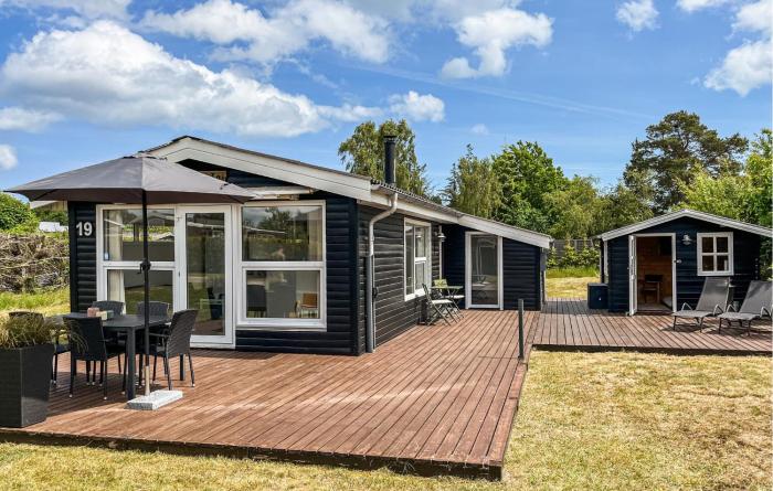 2 Bedroom Gorgeous Home In Hadsund