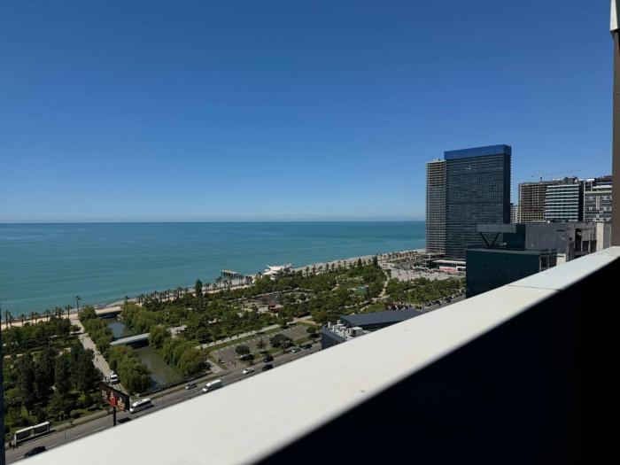 Homey Apartments, 1st Line, Balconies & Views