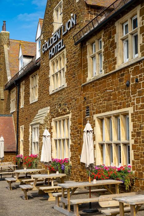 The Golden Lion Hotel