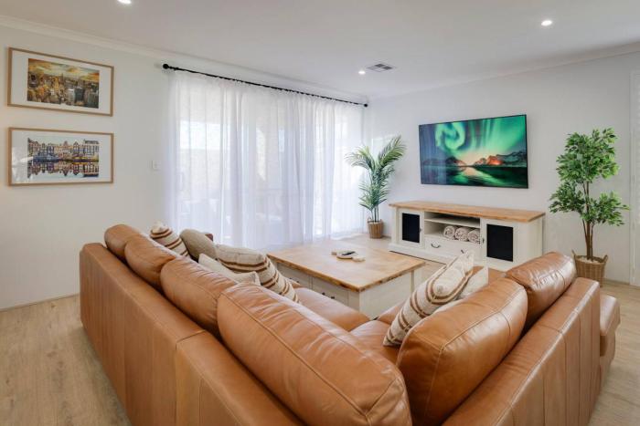 Nessies Nook Relax in Style