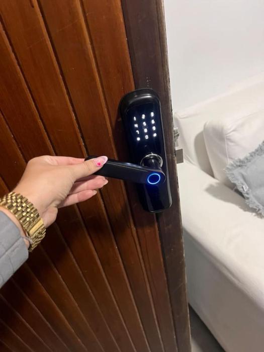 Renovated with private terrace next to Parque Rodo