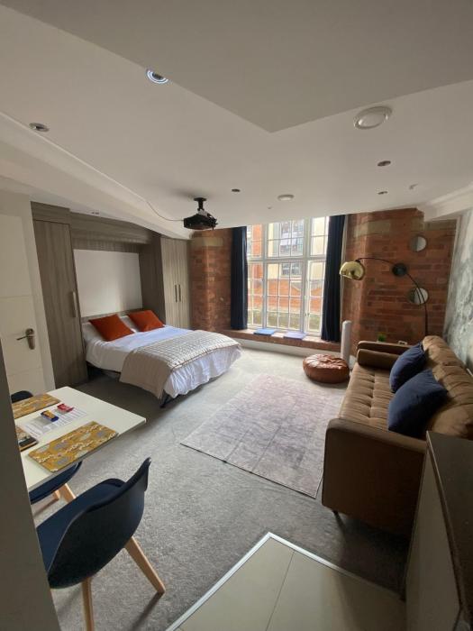 Perfect Studio in central York