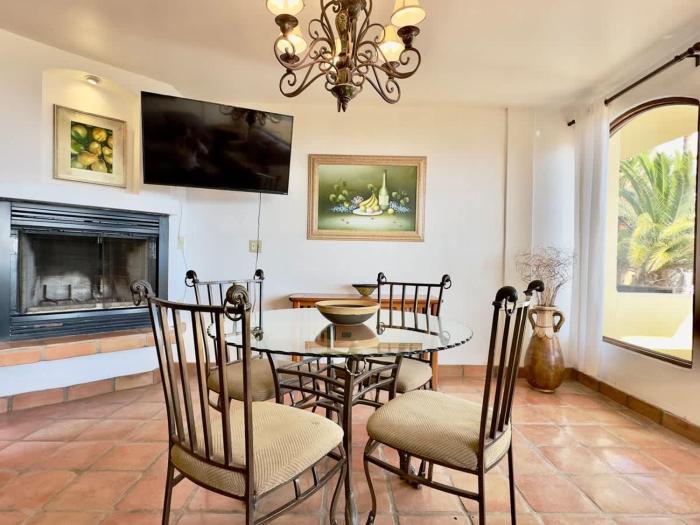 Puerto Nuevo Surf Villa Flores 2BR with pool