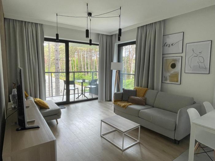 Shellter West Corner 117K