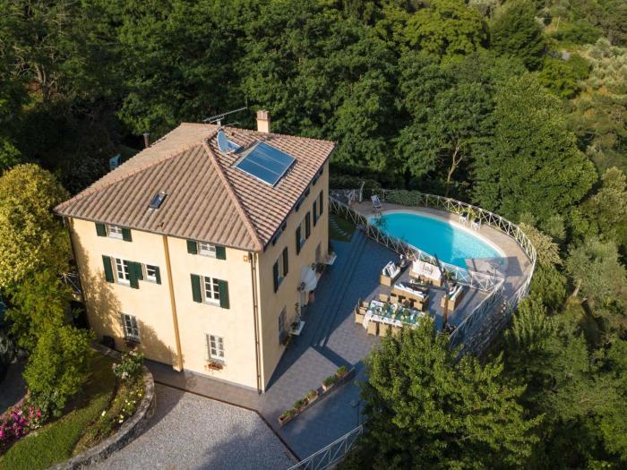 Villa by hamlet of Fibbialla