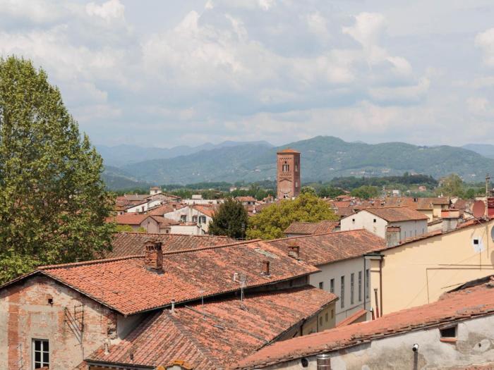 Apartment in Lucca s Medieval Tower