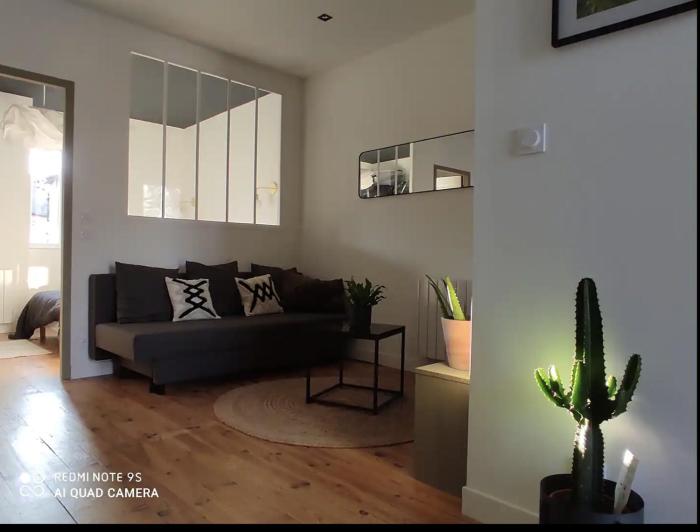 T2 proche centre-ville, stationnement facile