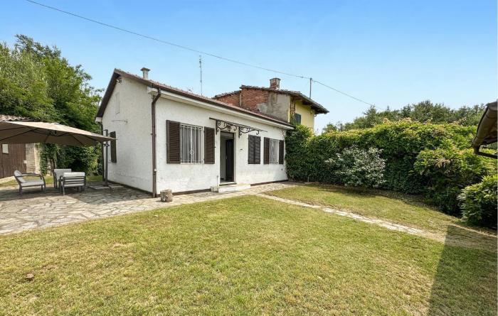 2 Bedroom Beautiful Home In Cortazzone