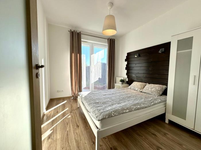 Mieszkanie z ogrodem & parking