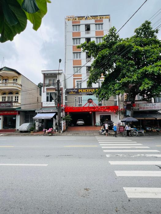 Peaceful Mountain Hotel