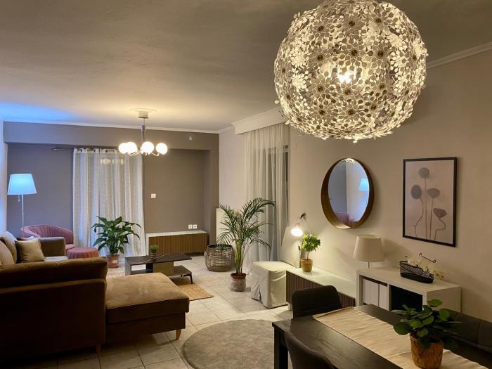 Pearls luxury apartment in Thessaloniki