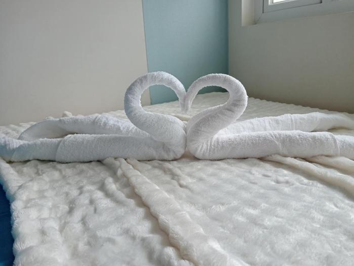 Heras Apeiron Staycation