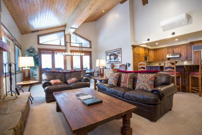 Trails End Lodge at Deer Valley Resort - Three Bedroom Residence with Spa #301