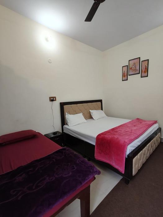 Sri Shakti Hotel and restaurant