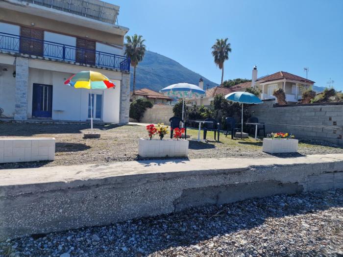 Auxo, Holiday apartments & suites on the sea