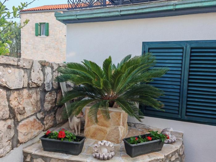 Apartments Liljana Privlaka