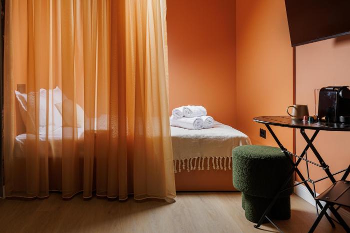 Old Town Capsule: 1-min to Piata Sfatului