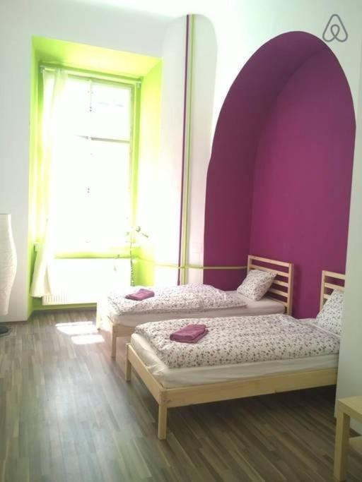 Charles bridge, Old town3 Min walk Private Room F