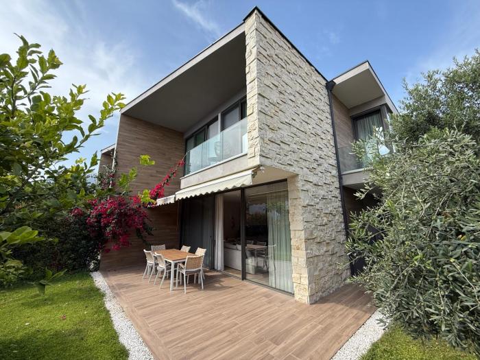 Villa Olea Residence