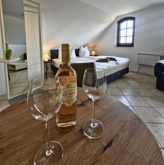 Fischstübchen Neeberg Apt 1 – Wald und Wiese