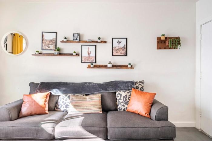 2BR Apt with BBQ & Parking Spring Fling Stay