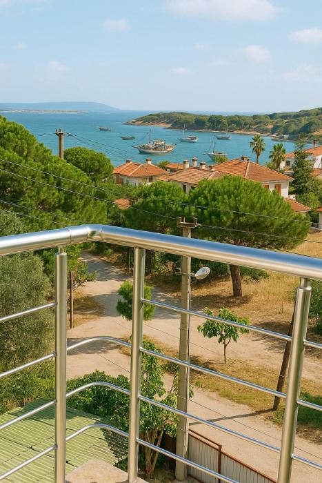 Villa with private pool and unique sea view in Çeşme