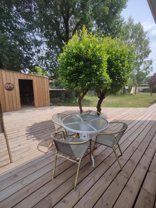 Appartement avec jardin à Saint Jean dIllac