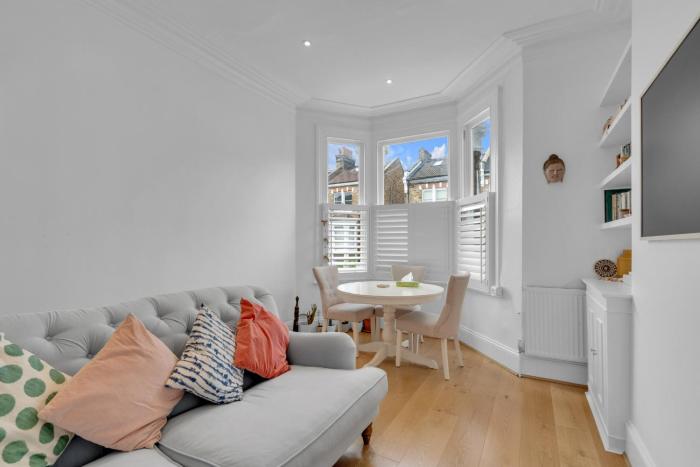 Modern and Cosy 2 bedroom Flat in Notting Hill