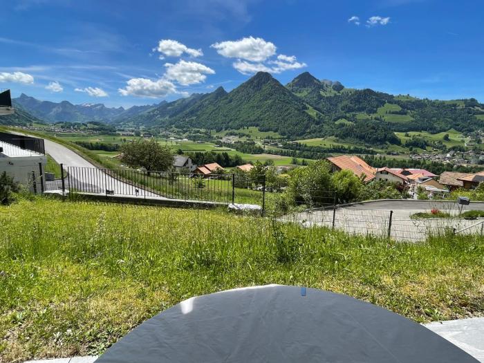 Au Chant des Grillons - studio ensoleillé en Gruyère