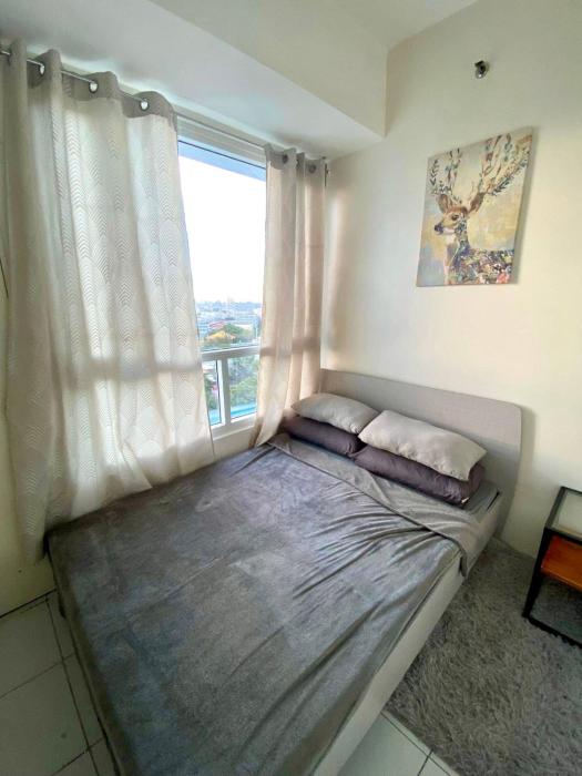 Spacious 2br condo at Quezon City Mezza Residences 1