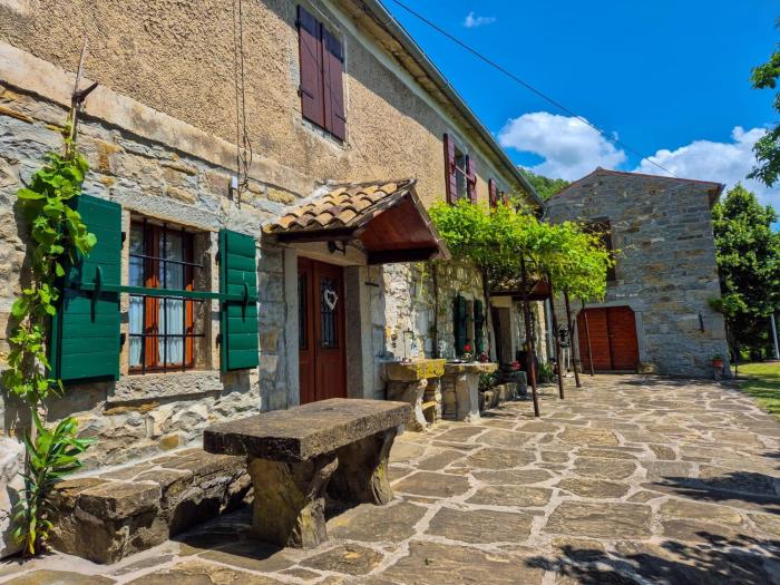 Holiday Home Pri Portolanih