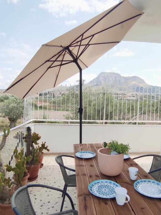 Akrokorinthos View House