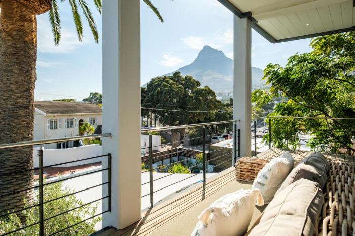 2bed Apt 5min Walk From Camps Bay Central Escape