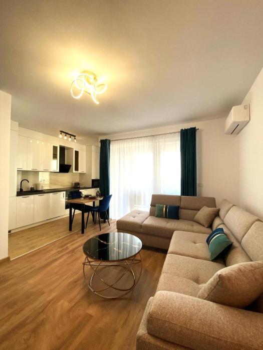 Elegant City Retreat