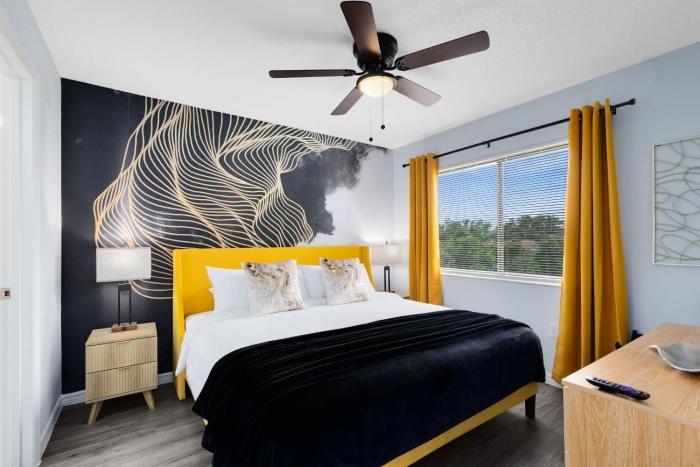 Oasis 316 - Palm Paradise